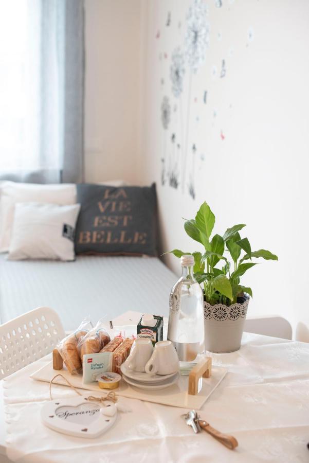 Hotel Bed Da Anna à Peschiera del Garda Extérieur photo